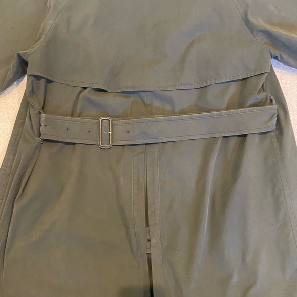 Olive Green Burberry Trench Coat - Picture 9 of 13